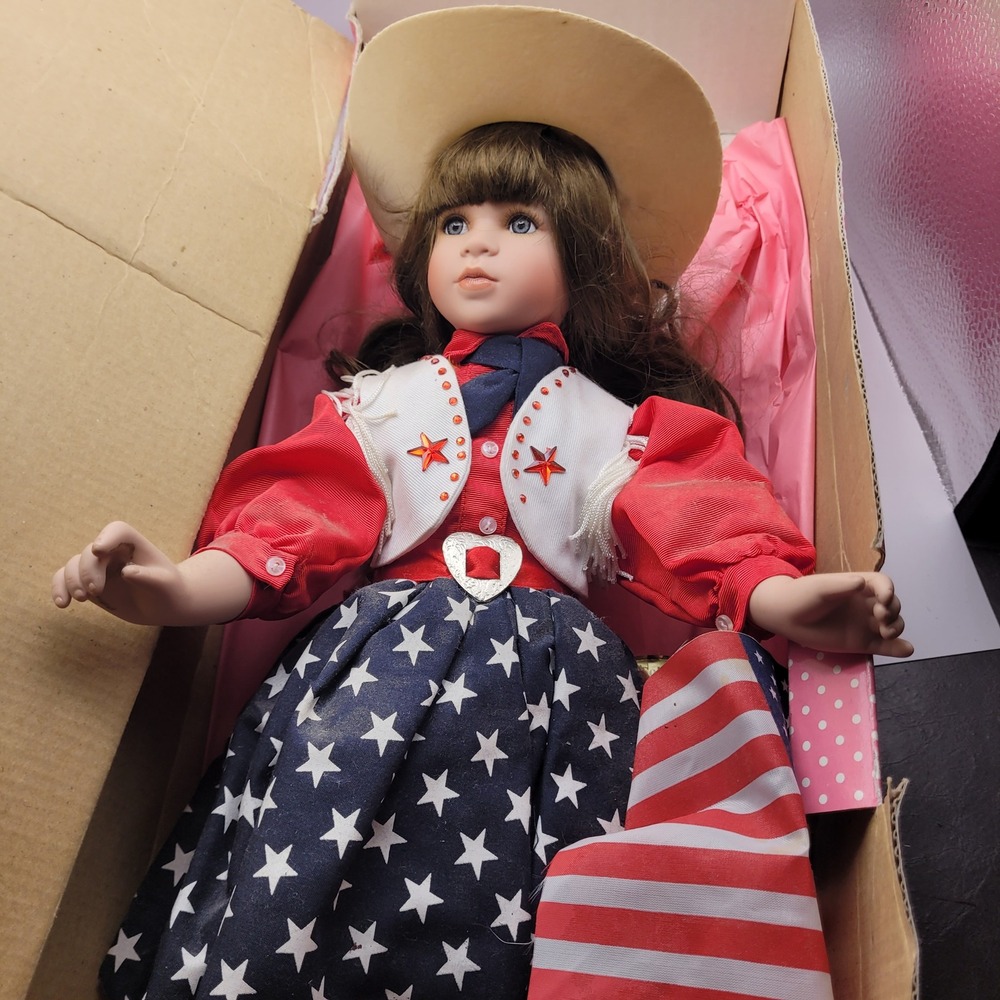 Paradise Galleries Treasury Collection Cowgirl Porcelain Doll Patriotic 12024
